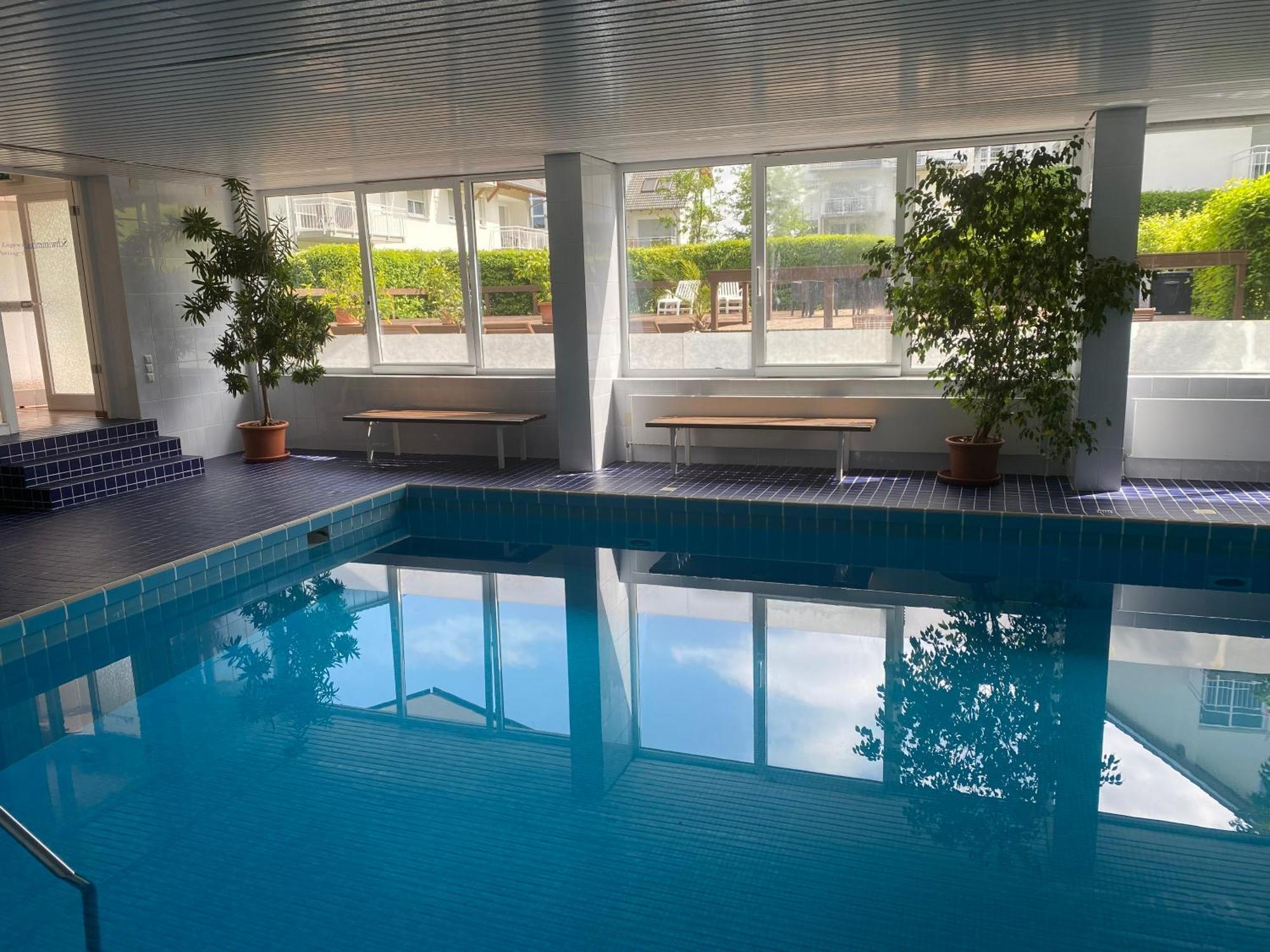 2-Zimmer-Ferienwohnung Mit Hotelservice Und 2 Balkons - Golf, Bike Und Wellness Im Markgraeflerland Бад-Беллінген Екстер'єр фото