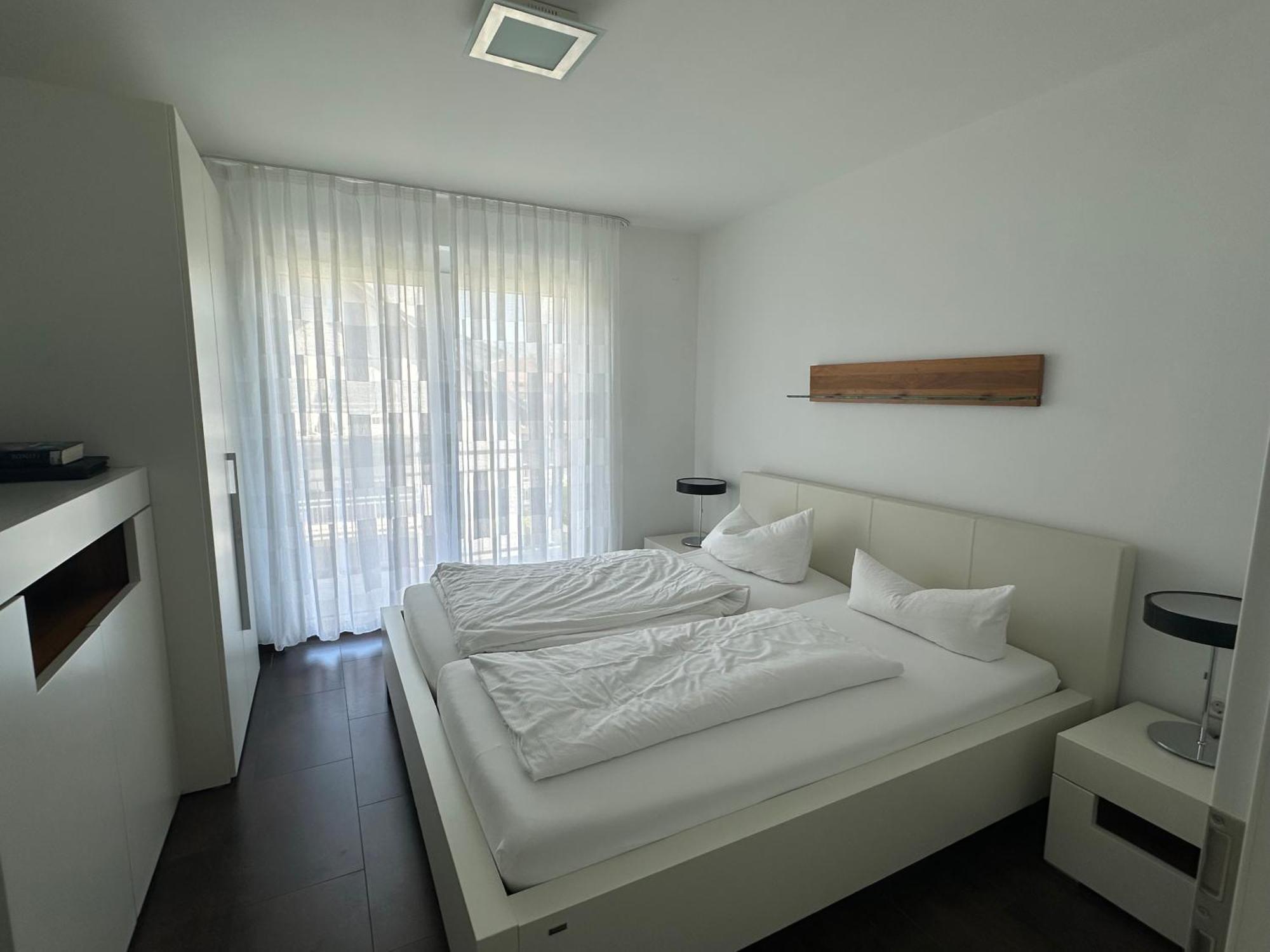 2-Zimmer-Ferienwohnung Mit Hotelservice Und 2 Balkons - Golf, Bike Und Wellness Im Markgraeflerland Бад-Беллінген Екстер'єр фото